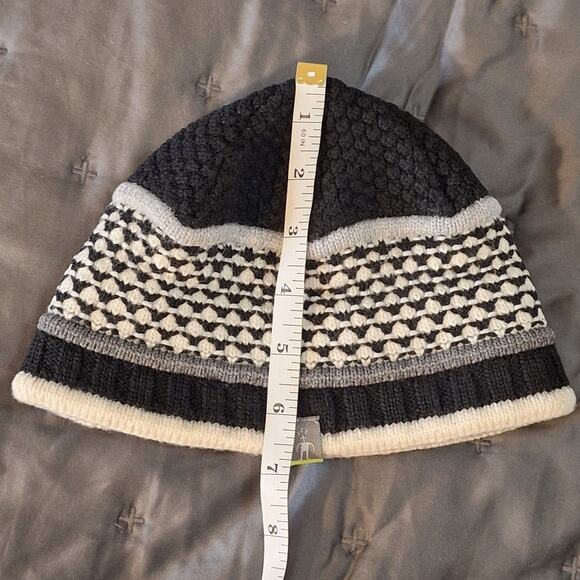 Smartwool Beanie UNISEX OS Black Grey Cream Outdoor Gorpcore Winter Merino Wool - Picture 3 of 6